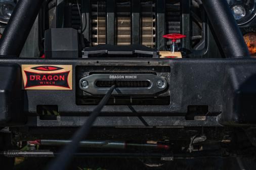 Wyciągarka DRAGON WINCH Maverick 13000 HD - na jeepie